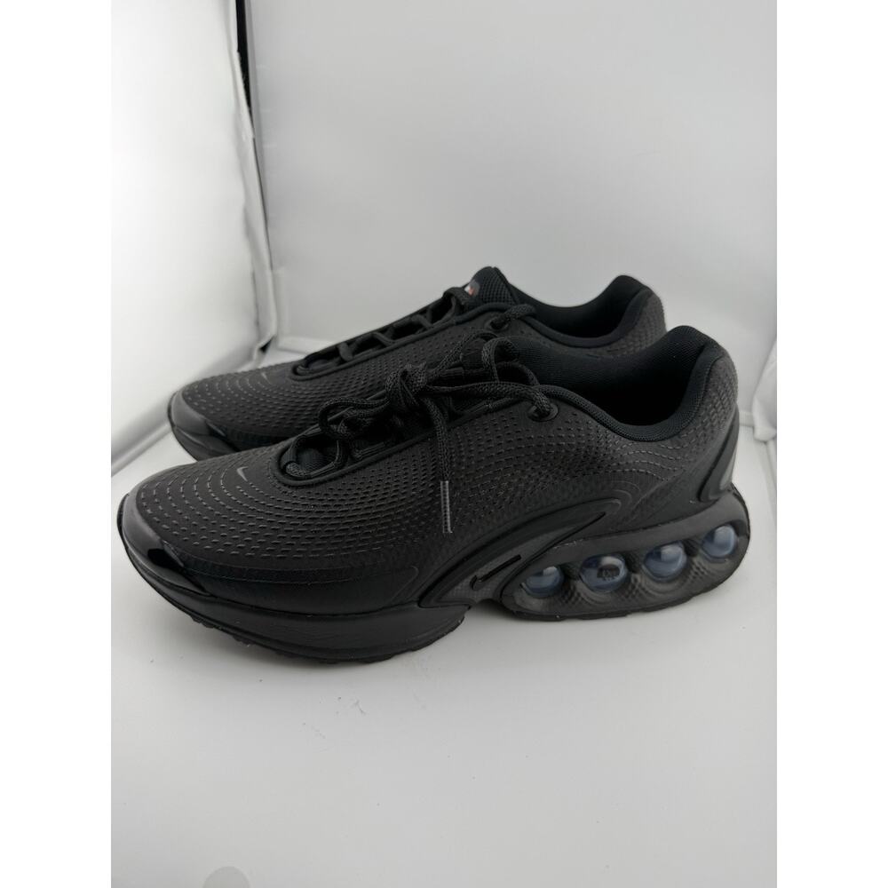 $170 Nike Men's Air Max Dn DV3337-006 Triple Black Size 8.5
